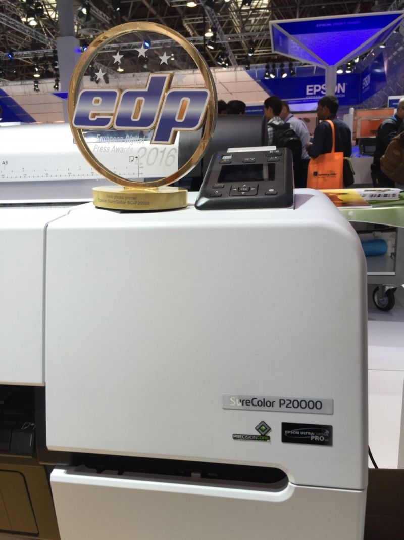 Epson SC-P20000 ogłoszona najlepszą drukarką do druku fotograficznego podczas targów drupa 2016