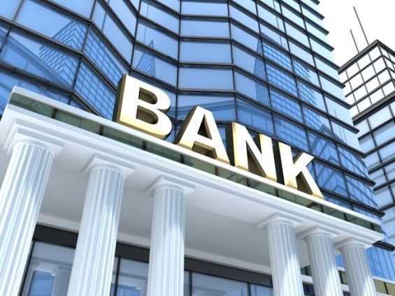 Mali eksporterzy i importerzy wymieniają banki na instytucje płatnicze