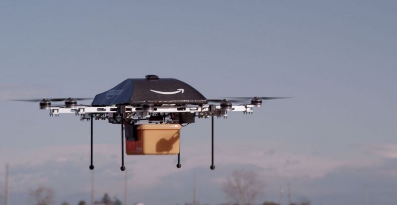 Paczki przewożone przez drony Amazona mogą kosztować nawet... 1 USD