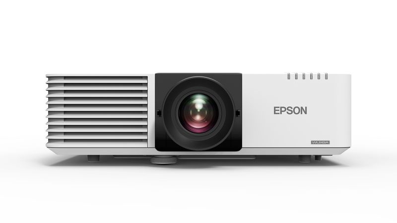 Po trzech latach wzrostu sprzedaży Epson wyprzedził konkurencję na rynku projektorów do profesjonalnych zastosowań