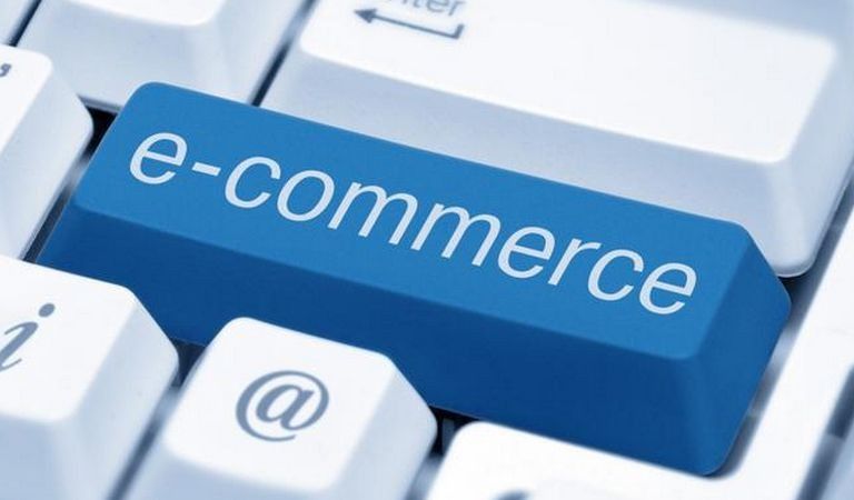 E-commerce napędza rozwój logistyki i transportu