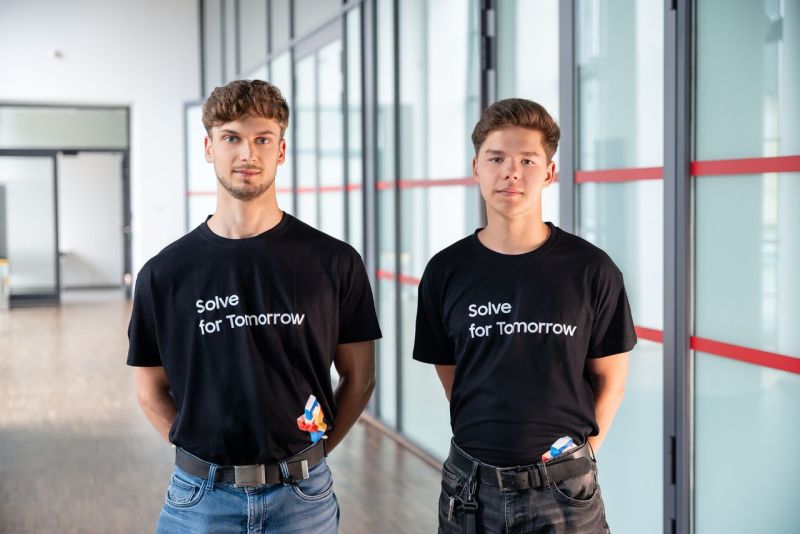 Młodzi innowatorzy z Łodzi w europejskim finale Solve for Tomorrow