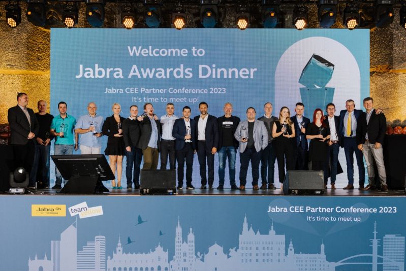 Konferencja partnerska Jabra CEE 2023 w Krakowie - Jabra wręcza nagrody dla najlepszych Partnerów