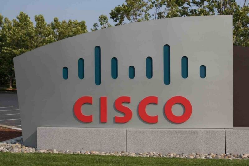 Kwartalne wyniki finansowe Cisco w dół, a na horyzoncie więcej złych wieści