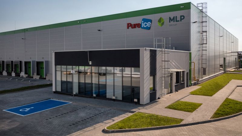 Pure Ice podwaja powierzchnię w MLP Pruszków II
