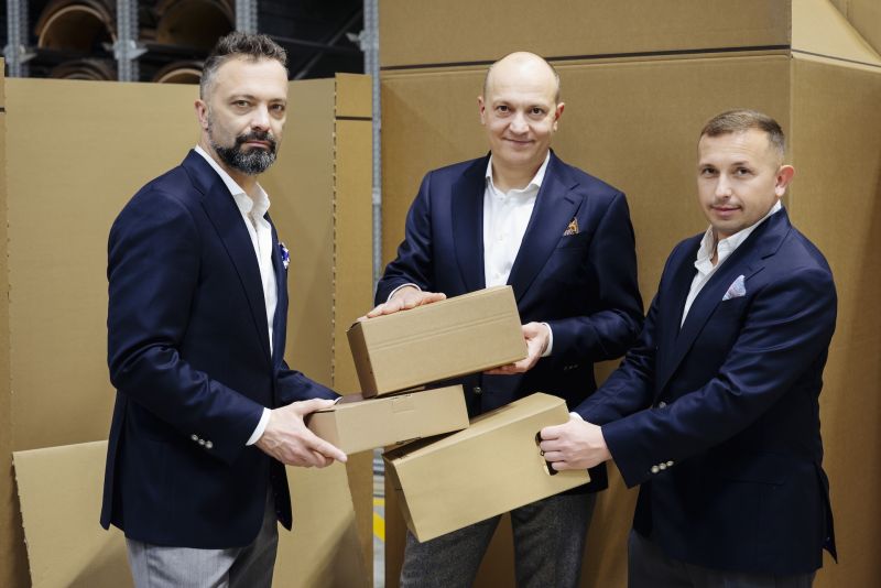 Niewidzialny filar gospodarki wart miliardy. Jak opakowania z tektury falistej napędzają handel, logistykę i realne oszczędności