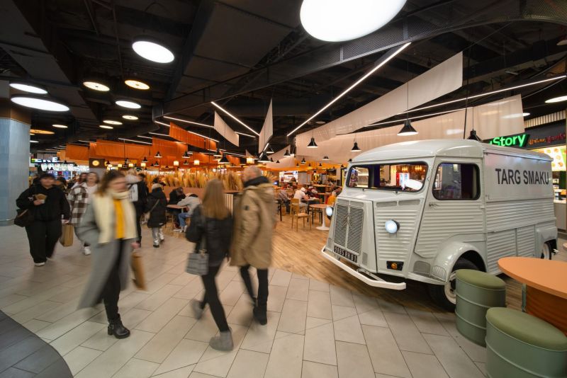 CH Targówek z nową energią smaków – food court po modernizacji gotowy na gości!