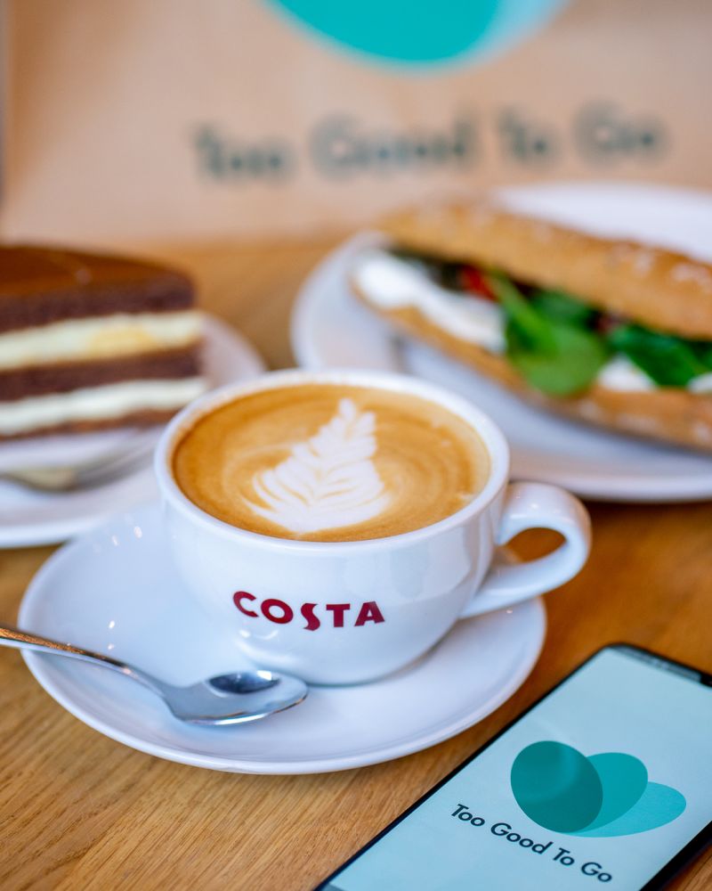 Sieć kawiarni Costa Coffee podsumowuje kolejny miesiąc współpracy z Too Good To Go