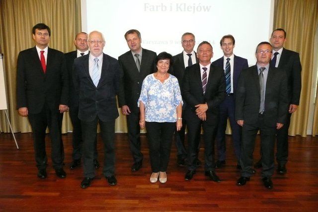 Polscy Producenci Farb i Klejów/Uszczelniaczy zawiązują swoje przemysłowe stowarzyszenie