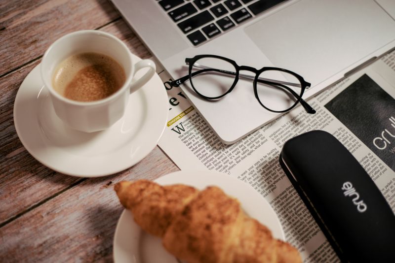 Co obniża koncentrację u 59 proc. pracowników? Średni czas utrzymania uwagi na jednym zadaniu spadł trzykrotnie w ciągu dwóch dekad