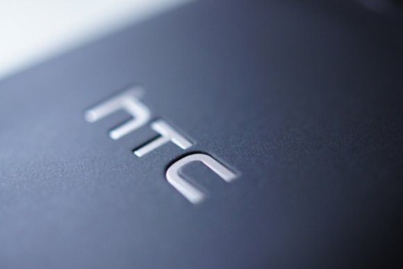 HTC - wyniki finansowe za Q4 2014