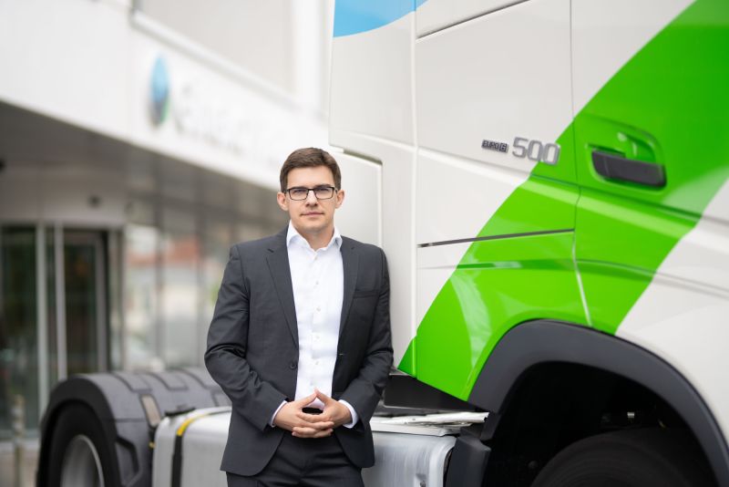 Nikolay Pargov zarządza częścią logistyczną Girteki