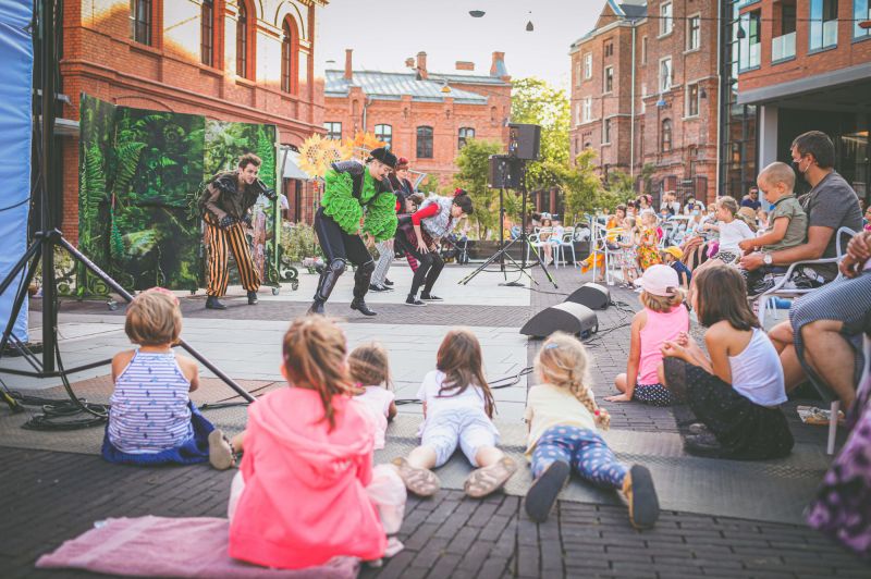 Rozpoczyna się festiwal teatrów dla dzieci na warszawskiej Pradze