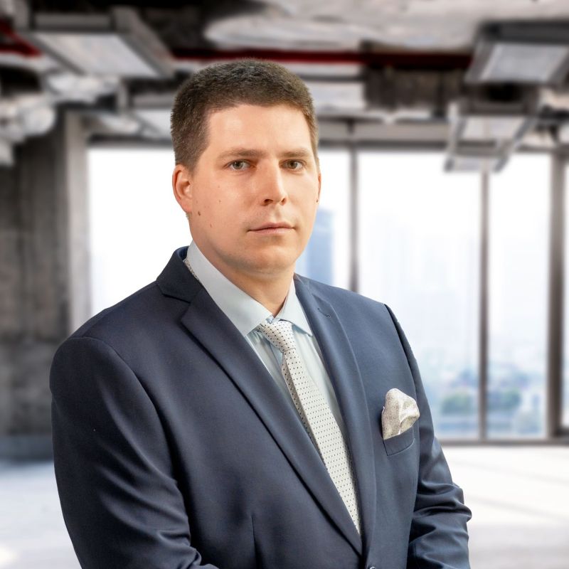 Tomasz Tomkiewicz dołącza do Avison Young